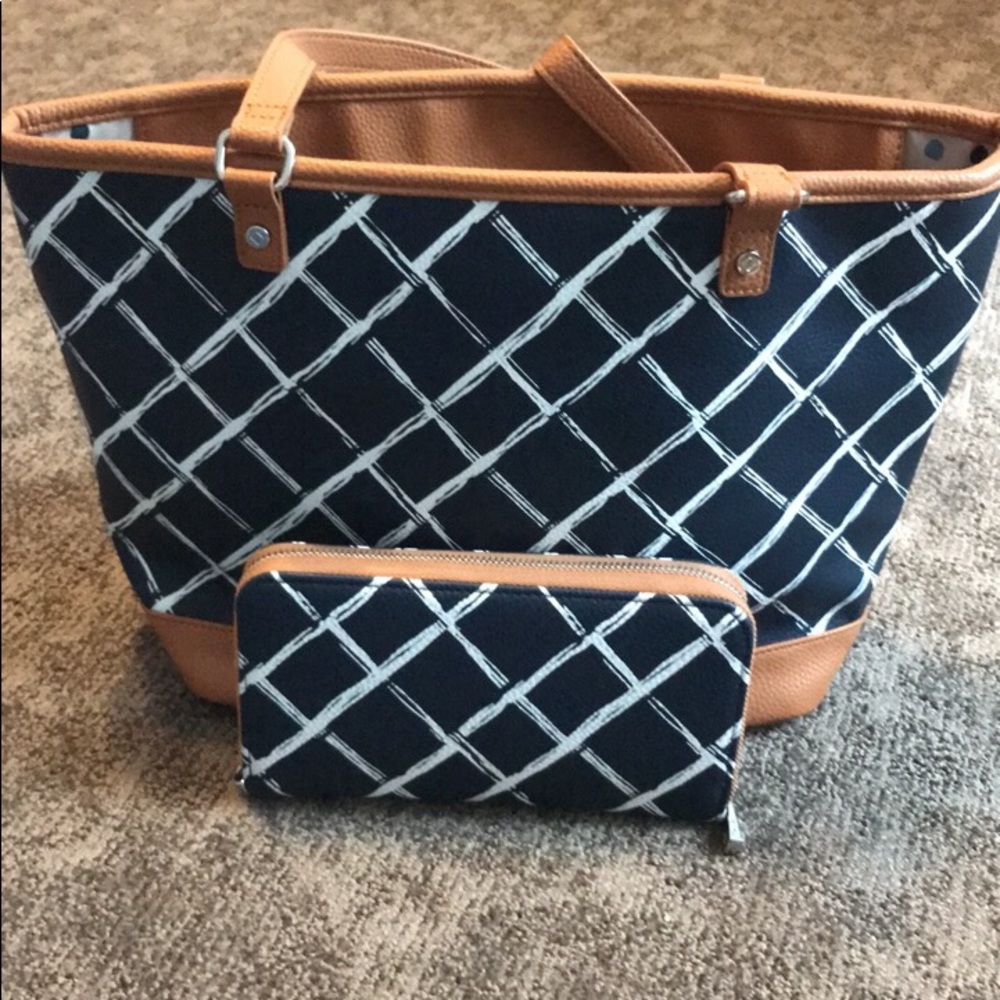 Purse and wallet